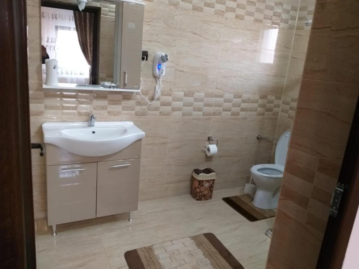 Pensiunea Casa Nusa Baia de Fier Buitenkant foto